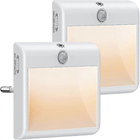 2-pak LED-natlampe til stikkontakt – Bevægelses-/tusmørkesensor, varmt hvidt lys