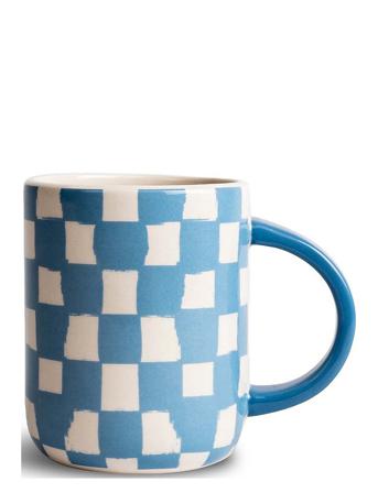 Mug Liz Check Blue/White Home Tableware Cups & Mugs Coffee Cups Monivärinen/Kuvioitu ByOn