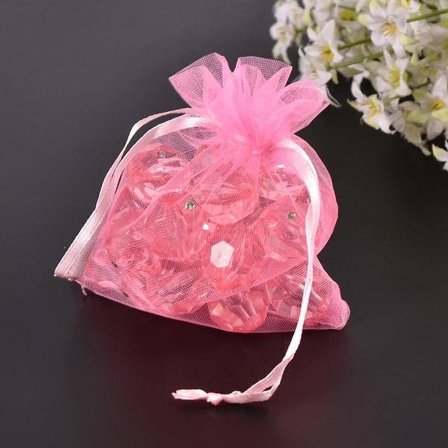 25 st Rosa med silver prickar organza påsar c.a 10 x12 cm.