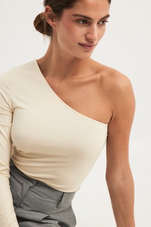 NA-KD Soft Line One Shoulder Top - One Shoulder Top - Råhvid - XS