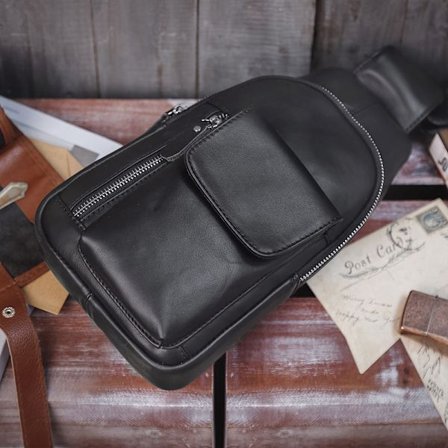 Herrväska Sommar Ny äkta läder Retro Chest Bag Herr First Layer Cowhide Messenger Bag Herrväska Kohud Chest Bag