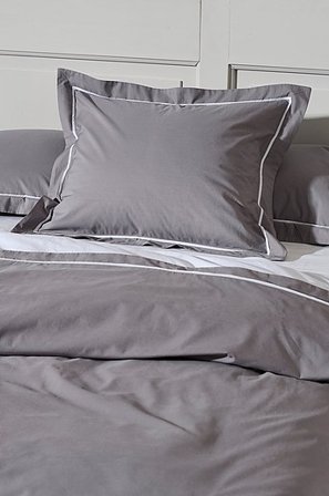 Jotex - Kussensloop Van Katoenen Perkal Grijs Grijs - JASMINE - Koop Kussenslopen bij Jotex