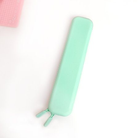 Macaronfärgat silikonpennfodral, enkelt och hållbart, kompakt och lätt att rengöra, perfekt för studenter, litet och robust pennfodral