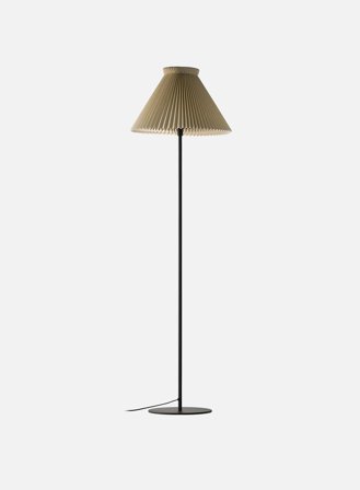 LK334H gulvlampe m/skjerm - buttermilk