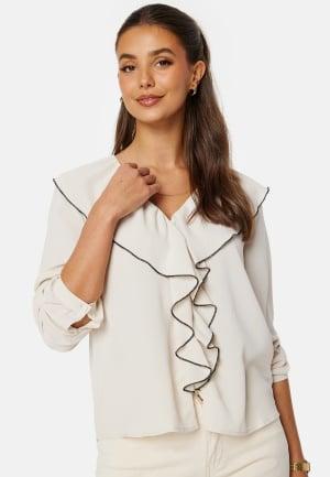 ONLY Lise Contrast Frill Shirt Pumice Stone Detail: L Pumice Stone Detail: Volangbluser Dam
