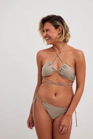Josefine HJ x NA-KD Bikini-Höschen mit Schnürung - Bikinis - Beige - XX-Large