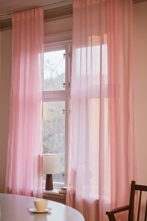 Jotex - Gardin Med Multifunksjonsbånd 2-pakke Rosa - LAYER - Kjøp Multifunksjonsgardiner hos Jotex