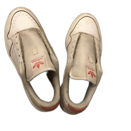 Sneakers från adidas