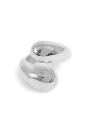 Chunky Drop Ring Silver