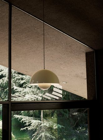 FLOWERPOT VP1 PENDEL. IVORY