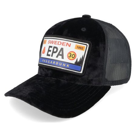 Iconic - Svart trucker Keps - Epa Registreringsskylt Velvet Black A-Frame Trucker @ Hatstore