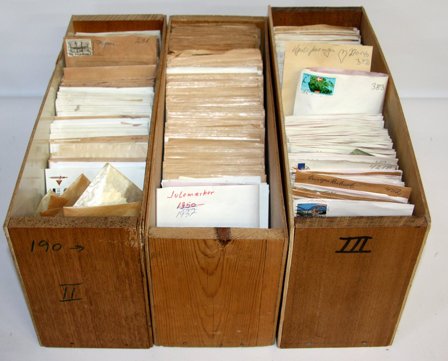 Danmark - Samling i 3 træ kartotekskasser - Stemplet