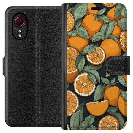 Kompatibel Tegnebogsetui til Samsung Galaxy Xcover 5 Illustreret citrusmønster med appelsiner og grønne blade på mørk baggrund i dekorativ stil
