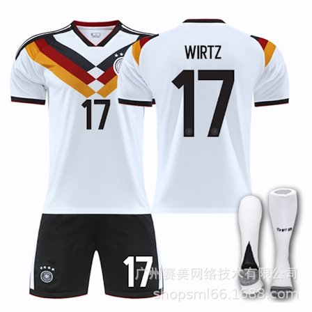 25-26 Tyskland hjemme landslag nr. 17 Wirtz fotballdrakt sett herre 8 Kroos 13 Muller 17 sokker