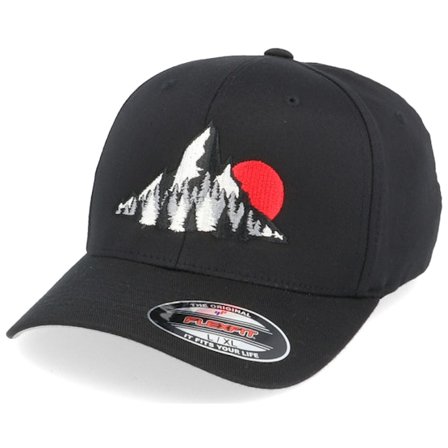 Wild Spirit - Zwart flexfit Cap - Sun Down Hills Black Flexfit @ Hatstore