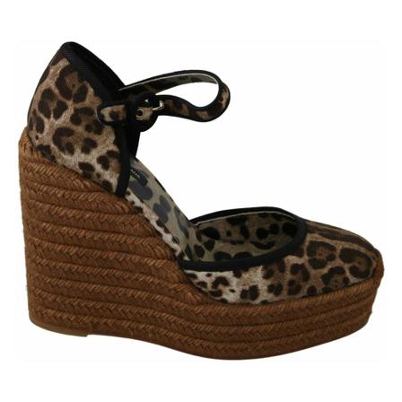 Dolce & Gabbana Wedges , Bruin , Dames , Maat: 39 EU Sleehakken
