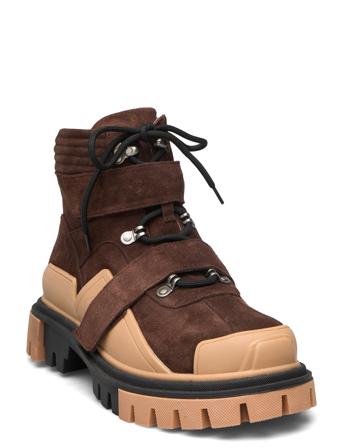 Boot Brown Sofie Schnoor