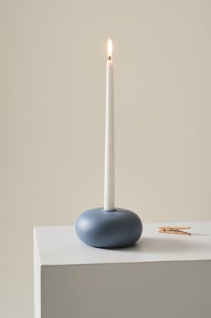 Jotex - Lysestake Matt lys blå - PUCK - Kjøp Lysestaker hos Jotex