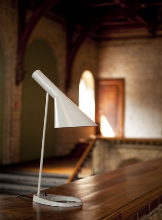 AJ bordlampe - hvit