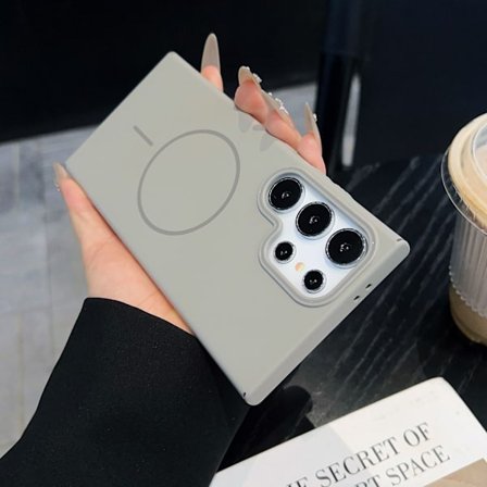 Samsung S23 Ultra telefondeksel, matt hardcase, titangrå.