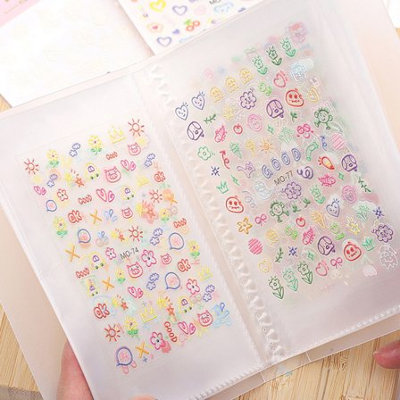 Kynsitarrojen säilytysvihkonen Tee nail art