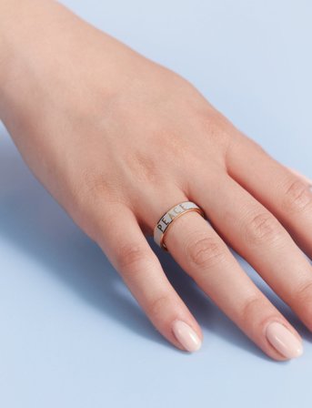 Design Letters Word Candy Ring - Gold - ONE SIZE