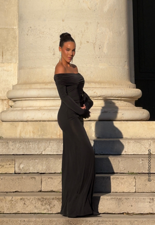 Bubbleroom Occasion Asymmetric Off Shoulder Soft Gown Tøj