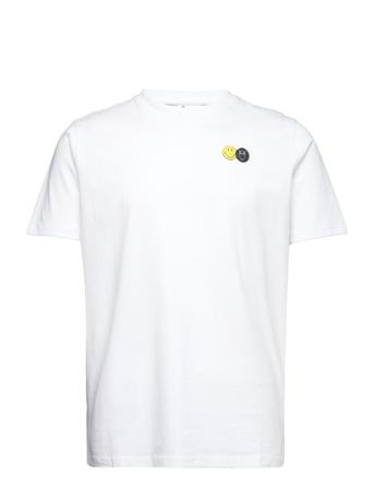 Smiley X Kca Badge Tee - Gots/Vega White Knowledge Cotton Apparel
