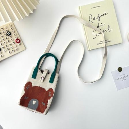 Kedjeaxel Crossbody-väska Stickad handväska för kvinnor - on stock 1