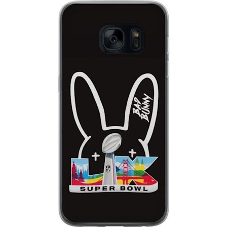 Kompatibel Mobilcover til Samsung Galaxy S7 Bad Bunny portræt med åben skjorte, tatoveringer og krøllet hår i stilfuld modefotografering