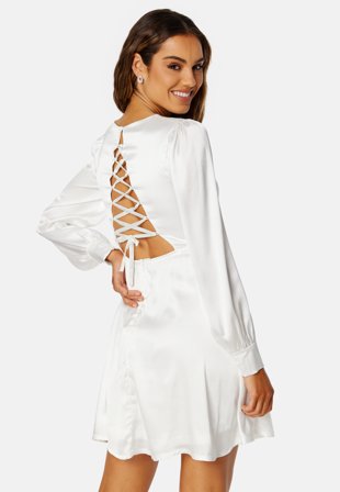 Bubbleroom Occasion Maya Open Back Dress White Klær