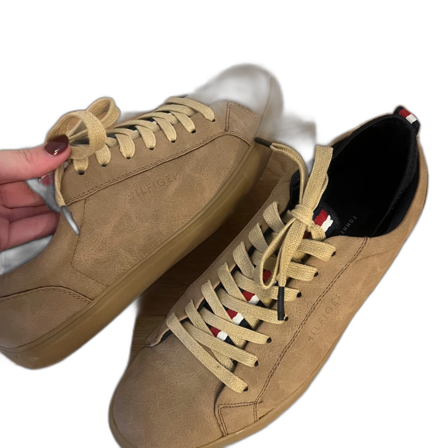 Tommy Hilfiger skor, endast testade