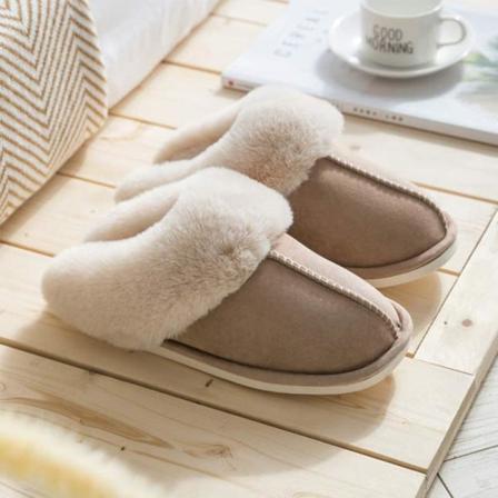 Tøfler i imitert saueskinn imitert saueskinn beige 40-41