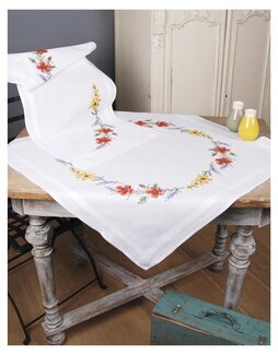 Kirjontapakkaus Kesäkukkia-Liina