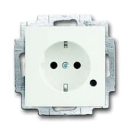 ABB 2CKA002013A5336 Vegguttak hvit matt, Strømbrytere & vegguttak