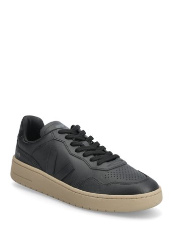 Veja V-90 - Black - 45