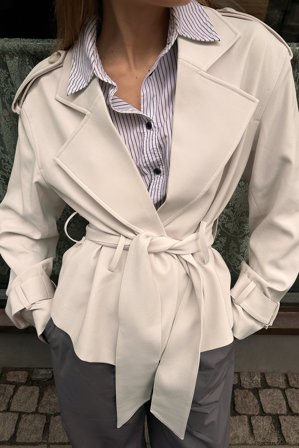 NA-KD weicher Trenchcoat mit Gürtel - Trenchcoats - Beige - EU 44