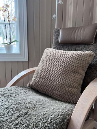 MT Studio Putetrekk Sikksakk Brun 45x45