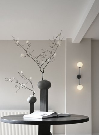 Drop vegglampe - opal/grå