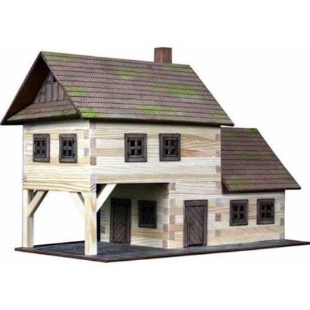 Walachia Nr.13 Kro Træhus Modelbyggesæt Skala 1 LGB 1:32