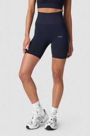 ICANIWILL - Force Warpknit Biker Shorts Wmn Navy - Shortsit - Naiset - Treenivaatteet ICIW:ltä