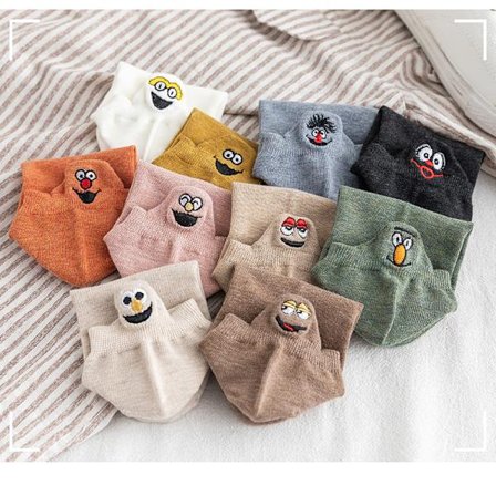 10 paria kirjailtuja sarjakuvasukkia, rennot hauskat venesukat nilkkasukat