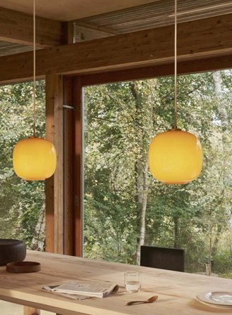 VL 45 Radiohus taklampe Ø25 - glossy amber