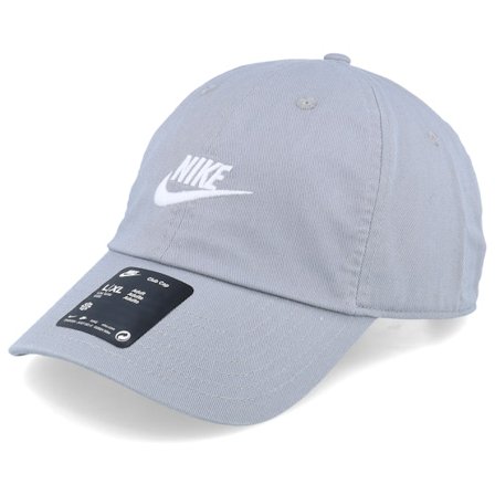 Nike - Grå unconstructed Caps - Club Futura Wash Particle Grey/White Dad Cap @ Hatstore