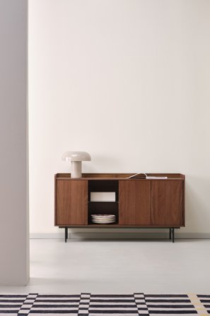 Jotex - Skjenk 45x150 Cm Valnøtt - ÖRGRYTE - Kjøp Skjenker og avlastningsbord hos Jotex