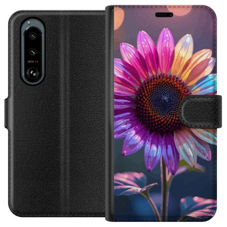 Kompatibelt Lommeboketui til Sony Xperia 5 III Irideserende blomst med glitrende kronblad i rosa lilla og gull mot myk bokeh bakgrunn