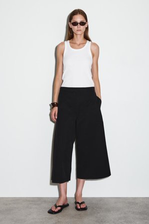 COS Women's Cropped Cotton Wide-Leg Trousers in Black