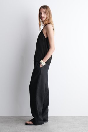 COS Women's Canotta In Maglia Con Scollo A V in Nero