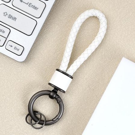 Perlemorsaktig matt pistolformet nøkkelring