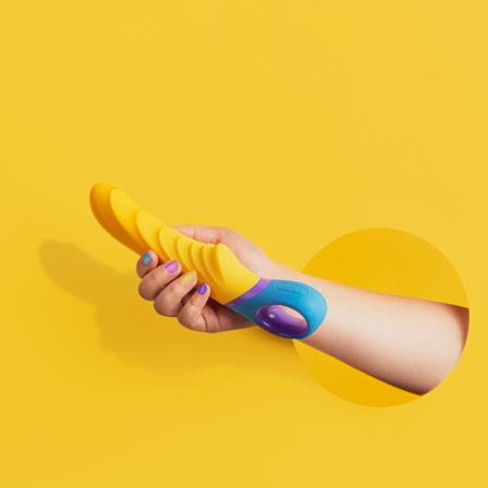 TONE - G-Spot Vibrator - Gul - Inspireras av sexleksaker från vuxen.se - Presenter, julklappar, dildos, knipkulor, vibratorer & massagestavar.